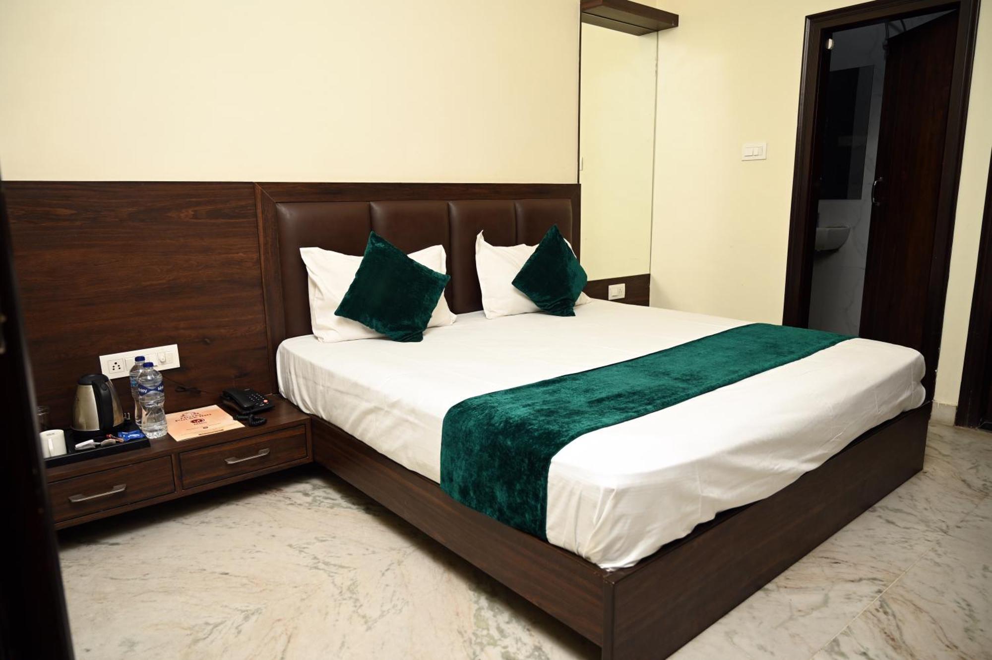 Hotel Pulse Inn Near Railway Station Jaipur Exterior foto